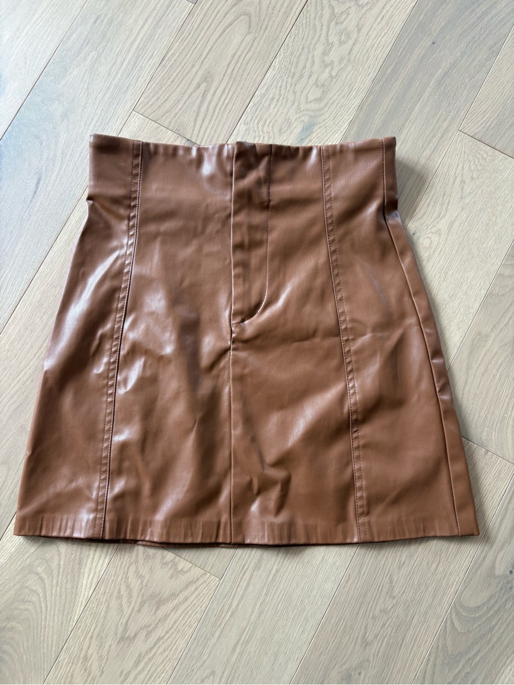 High-Waist Faux Leather Mini Skirt in Brown